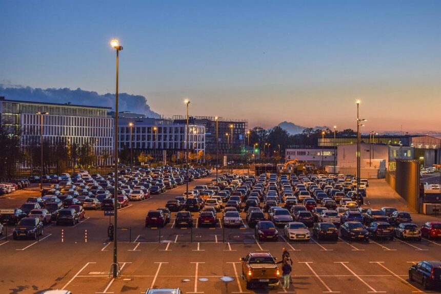 For many travellers, the most stressful part of a journey starts before they even step inside the airport terminal — finding the right parking solution. London Luton Airport, one of the UK’s busiest travel hubs, has developed a wide range of parking options that balance convenience, cost, and peace of mind. Whether you are travelling for business, heading off on holiday, or simply collecting a loved one, there is a service designed to fit your needs.