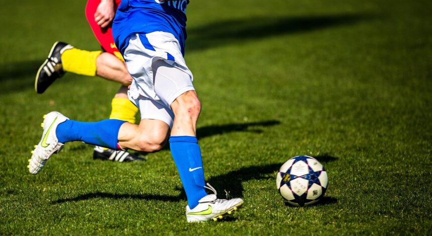 W dzisiejszym świecie sport to coś więcej niż tylko aktywność fizyczna — to część codziennego życia. Od treningów i przygód na świeżym powietrzu po casualowe stylizacje uliczne, nowoczesna odzież sportowa łączy funkcjonalność z modą. Sportroom łączy to wszystko w jednym miejscu, oferując szeroki wybór butów, ubrań i akcesoriów sportowych od uznanych na całym świecie marek. Niezależnie od tego, czy szukasz sprzętu sportowego, czy codziennego komfortu, Sportroom zapewnia jakość, różnorodność i wartość.