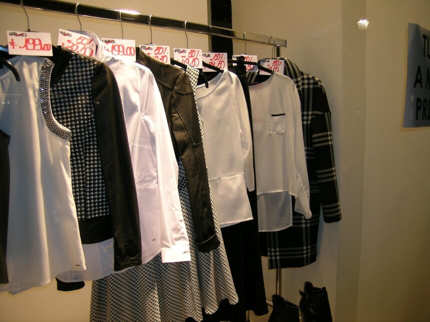 British fashion has long been associated with heritage, quality craftsmanship, and effortless style. Among the brands that represent this tradition, Crew Clothing Company stands out as a trusted name known for combining classic British design with modern comfort. Offering a wide range of clothing for men, women, and kids, the brand has become a go-to destination for stylish, versatile pieces suitable for everyday life.